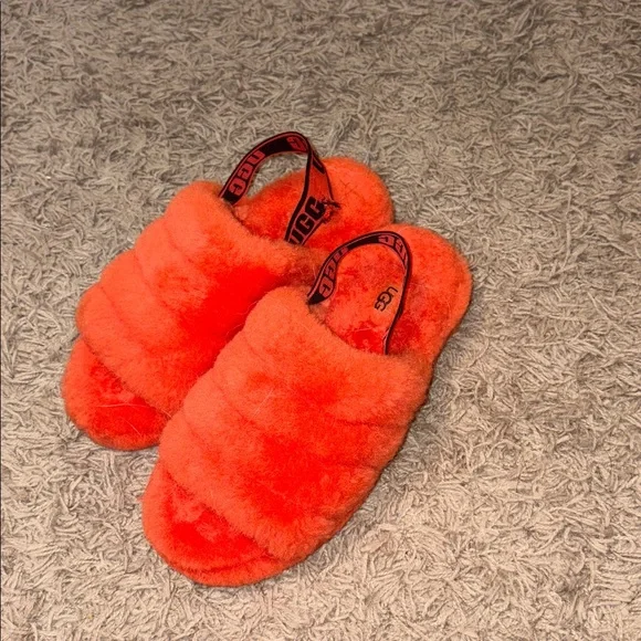 UGG | Shoes | Ugg Vibrant Orange Fluffy Slippers | Poshmark display picture 3